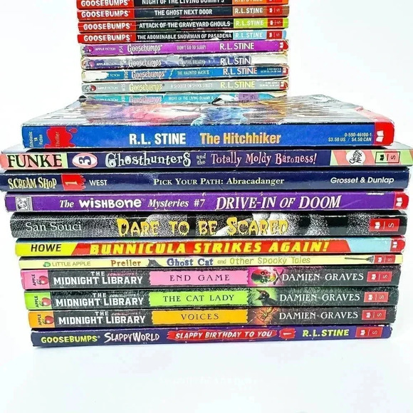 Halloween Scary Kids Book Lot Set Collection - Various - Picture 1 of 1
